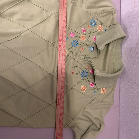 Embroidered Green Polo Top - Picture 4 of 5